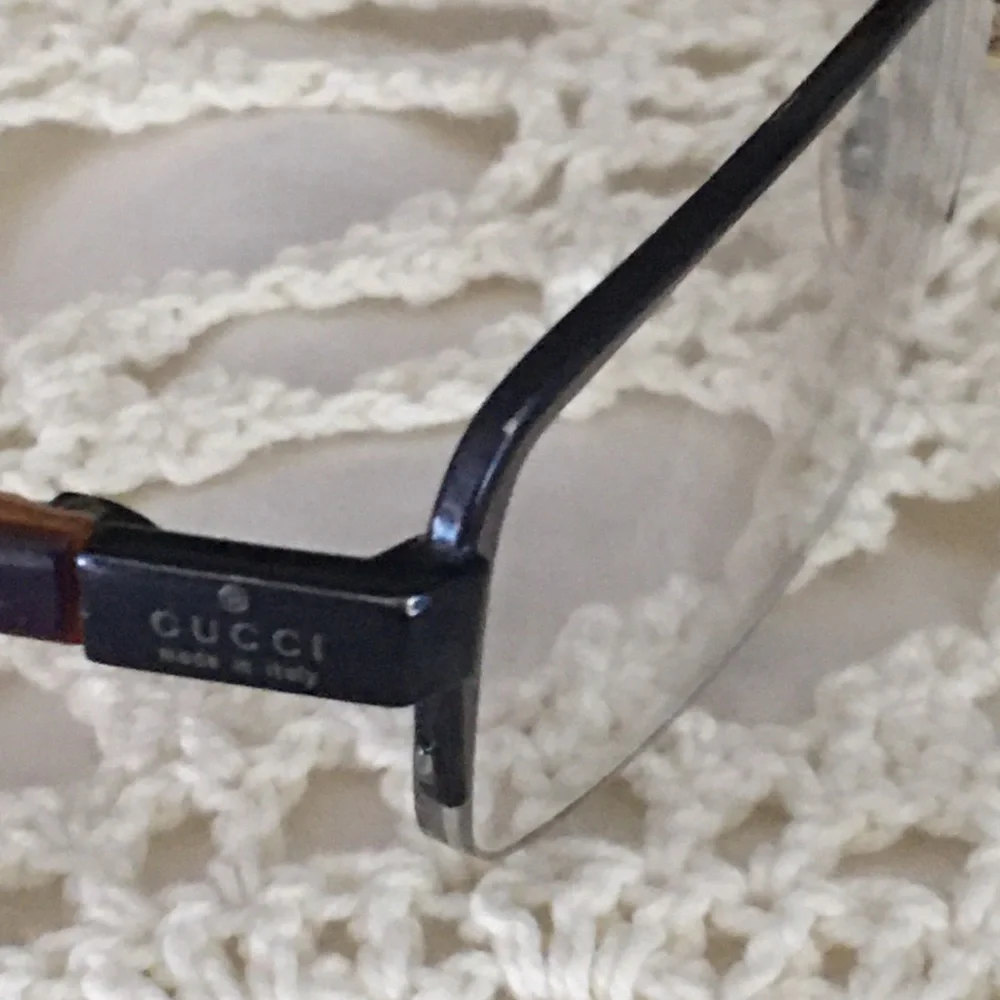Gucci reading glasses